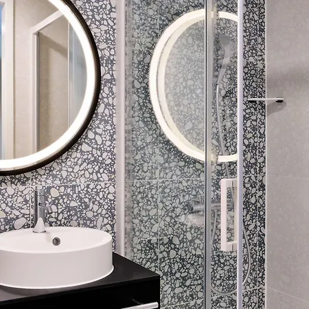 Ibis Styles Hotell 3*